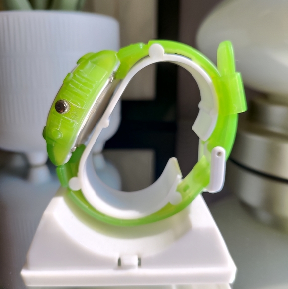 Green Jelly Style Prestige Medical Watch For Nurse - Picture 8 of 11